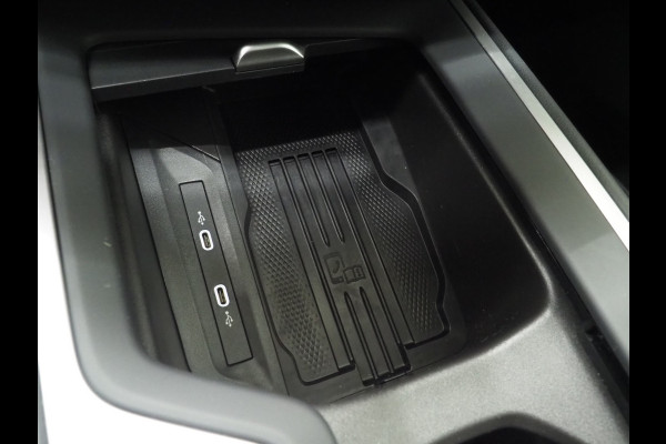 Volkswagen Passat Variant 1.5 eHybrid Business | Leder/Alcantara | Massage | Trekhaak | HUD | Camera | Memory | Sfeerlicht | Carplay