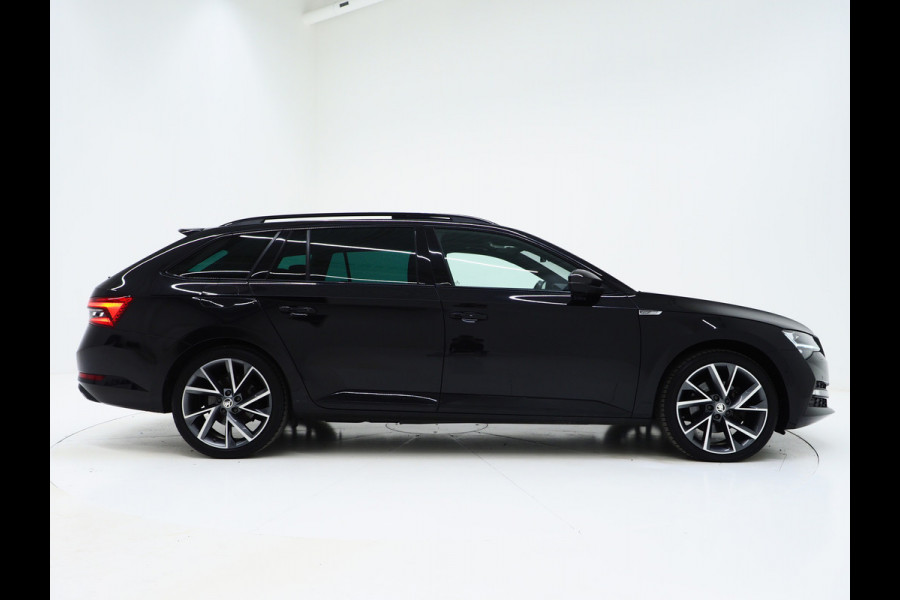 Škoda Superb Combi 1.4 TSI iV Sportline | Leder/Alcantara | Trekhaak | Carbon | Canton | Memory | Sfeerlicht | Keyless