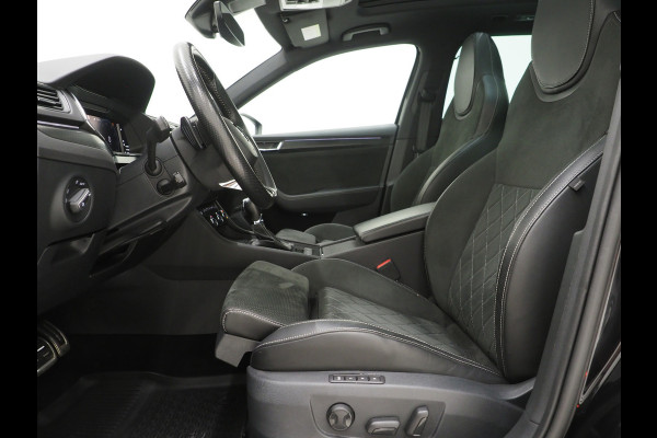 Škoda Superb Combi 1.4 TSI iV Sportline | Leder/Alcantara | Trekhaak | Carbon | Canton | Memory | Sfeerlicht | Keyless