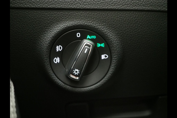 Škoda Superb Combi 1.4 TSI iV Sportline | Leder/Alcantara | Trekhaak | Carbon | Canton | Memory | Sfeerlicht | Keyless
