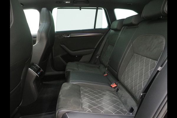 Škoda Superb Combi 1.4 TSI iV Sportline | Leder/Alcantara | Trekhaak | Carbon | Canton | Memory | Sfeerlicht | Keyless