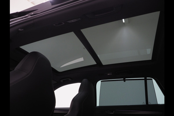 Škoda Superb Combi 1.4 TSI iV Sportline | Leder/Alcantara | Trekhaak | Carbon | Canton | Memory | Sfeerlicht | Keyless