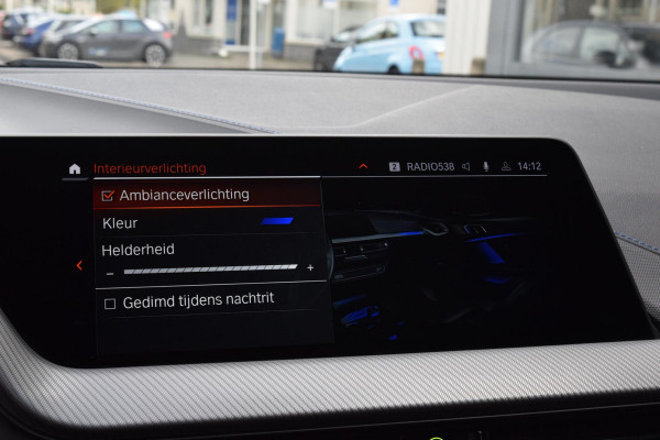 BMW 1-serie 118i|M-Sport|M-stoelen|Elek.klep|18"|Sfeer|Carplay