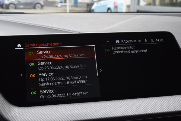 BMW 1-serie 118i|M-Sport|M-stoelen|Elek.klep|18"|Sfeer|Carplay