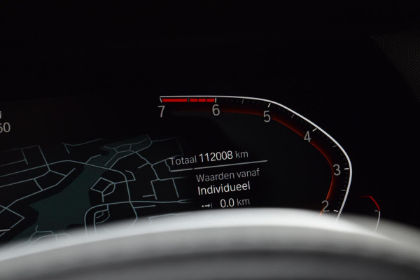 BMW 1-serie 118i|M-Sport|M-stoelen|Elek.klep|18"|Sfeer|Carplay