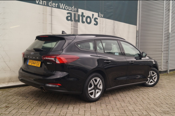 Ford Focus Wagon 1.0 EcoBoost 124pk Hybrid Connected -NAVI-AIRCO-PDC-