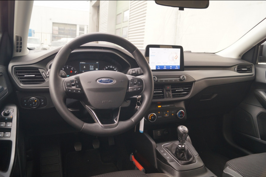 Ford Focus Wagon 1.0 EcoBoost 124pk Hybrid Connected -NAVI-AIRCO-PDC-