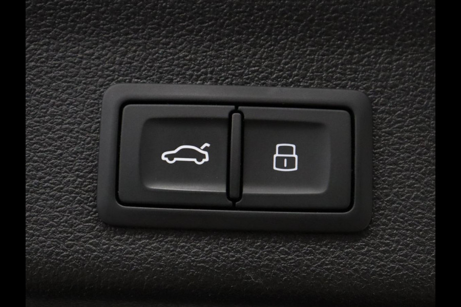 Audi A6 Avant 50 TFSI e quattro 3x S-line | SOH 94,5% | Panoramadak | Half leder | Trekhaak | Stoelverwarming | B&O Sound | Head-up | Camera | Park assist | Carplay