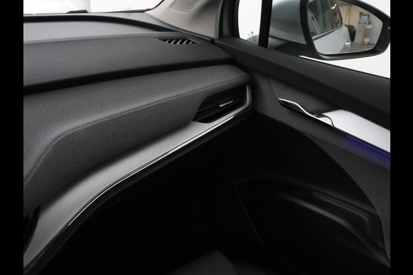 Škoda ENYAQ iV 60 SOH 91,2% | Adaptive cruise | Stuur/stoel verwarming | Trekhaak | Camera | Sfeerverlichting |