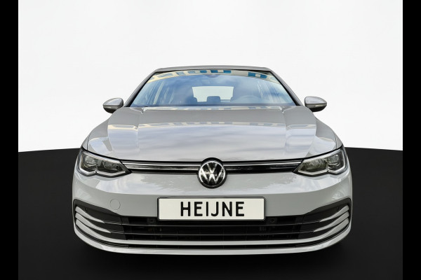 Volkswagen Golf 1.5 eTSI DSG LIFE BUSINESS CAMERA/ACC/CARPLAY/SFEERVERL.