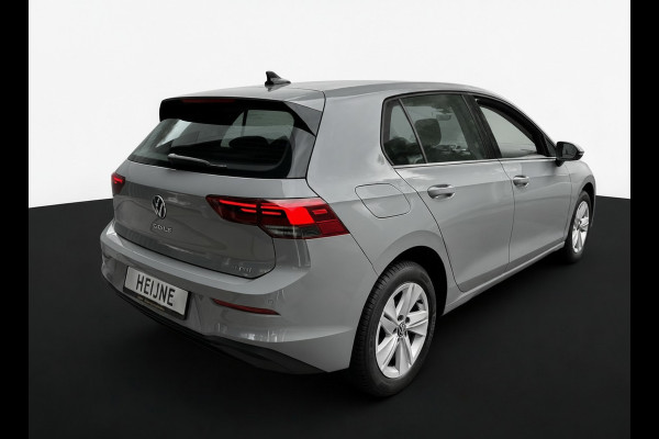 Volkswagen Golf 1.5 eTSI DSG LIFE BUSINESS CAMERA/ACC/CARPLAY/SFEERVERL.