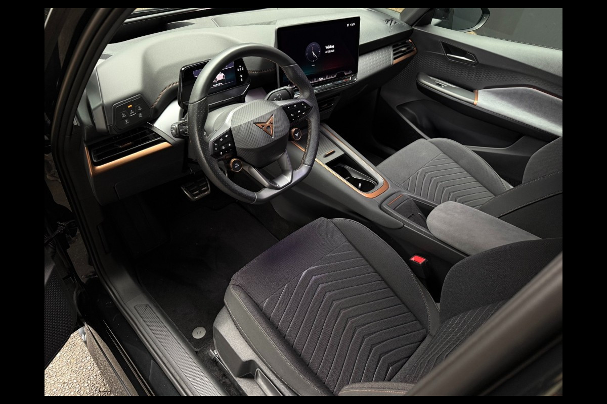 CUPRA Born CUPRA Born Copper 82kw 546 km 5 jr garantie Head-up Warmtepomp ACC Vapor Grey
