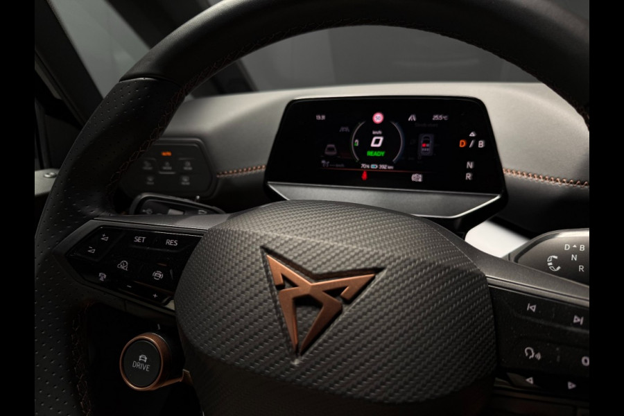 CUPRA Born CUPRA Born Copper 82kw 546 km 5 jr garantie Head-up Warmtepomp ACC Vapor Grey