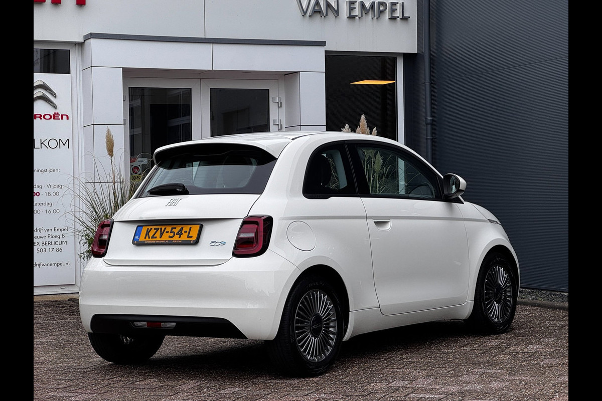 Fiat 500E 42 kWh | 95% SOH | Navigatie By App | Climate Control | Cruise control | DAB |