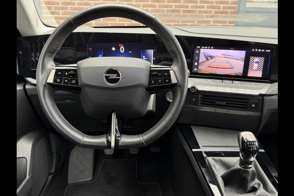 Opel Astra 1.2 Business Edition 2e Eigenaar|Navi|Carplay|D-riem vv in 2026|360 Camera|Clima|Cruise|Stoleverwarming|N.A.P|APK tot 07-2028