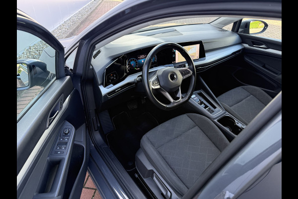 Volkswagen Golf 1.0 eTSI 110pk DSG | Acc | Navi | Camera