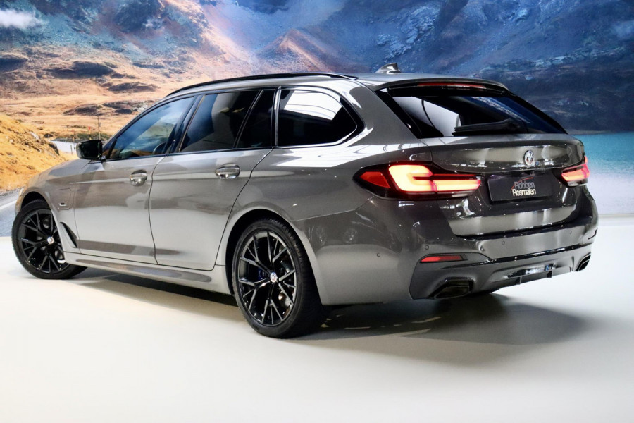 BMW 5 Serie Touring 530e High Ex M Sport|HuD|PANO|BerninaGrey