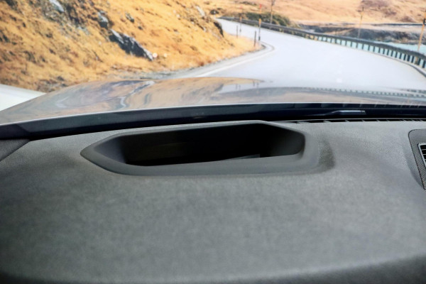 BMW 5 Serie Touring 530e High Ex M Sport|HuD|PANO|BerninaGrey