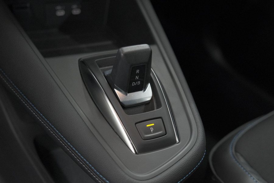 Renault Captur 1.8 E-Tech full hybrid 160 esprit Alpine | 360 Camera | Adaptieve Cruise Control | Dodehoekdetectie | Stuurwielverwarming