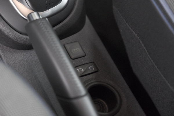 Renault Captur TCe 150 EDC Intens | Camera | Dodehoekdetectie | R-Link Navigatie | Parkeersensoren