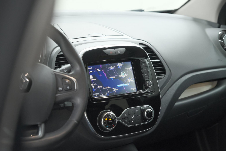 Renault Captur TCe 150 EDC Intens | Camera | Dodehoekdetectie | R-Link Navigatie | Parkeersensoren