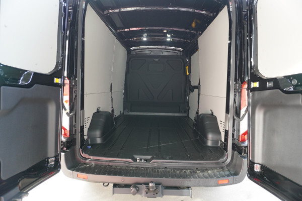 Ford Transit 350L 2.0 TDCI 165PK L3H2 Limited Automaat nr.V108 | Airco | Adap. Cruise | 360 Camera