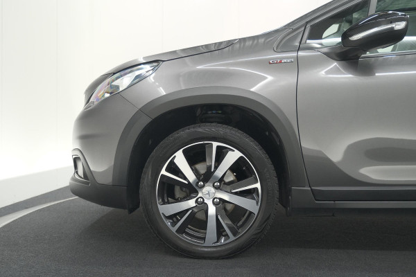 Peugeot 2008 PureTech 110 EAT6 GT Line | Trekhaak | Panoramadak | Apple Carplay | Parkeersensoren