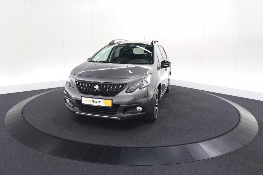Peugeot 2008 PureTech 110 EAT6 GT Line | Trekhaak | Panoramadak | Apple Carplay | Parkeersensoren