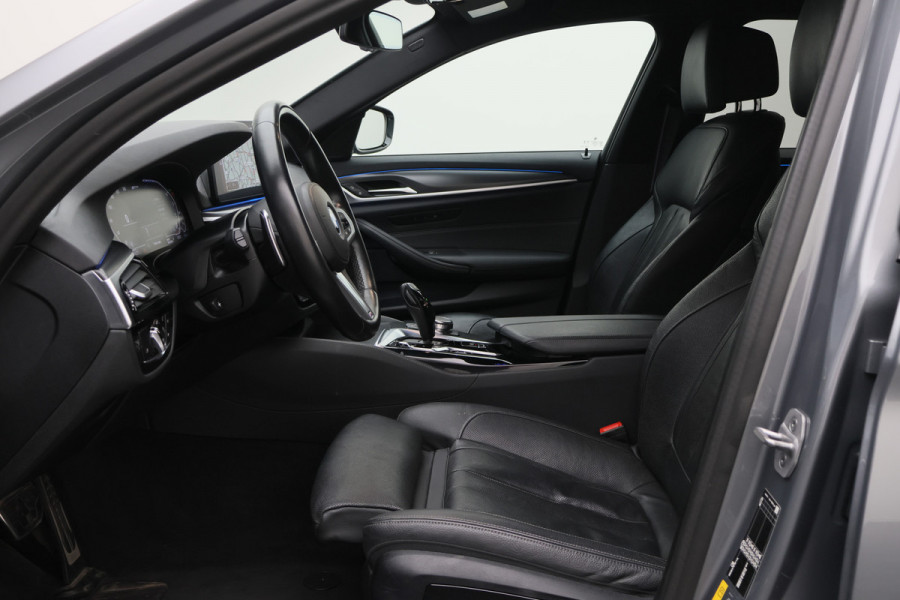 BMW 5 Serie Touring 530e M Sport Edition Leer, Soft-Close, 360° Camera, Head-Up, Stoelverwarming/ventilatie, LED, 19''
