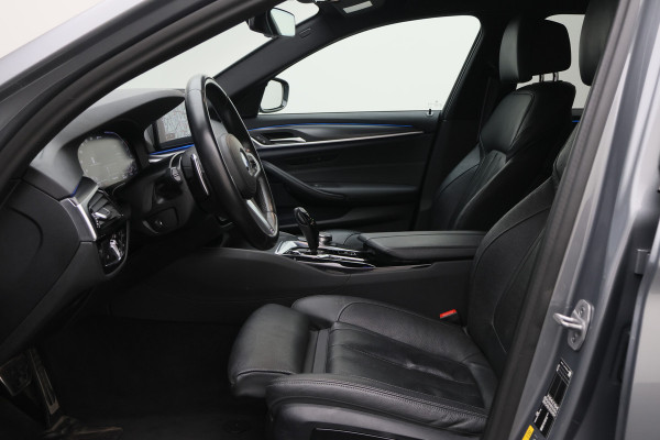 BMW 5 Serie Touring 530e M Sport Edition Leer, Soft-Close, 360° Camera, Head-Up, Stoelverwarming/ventilatie, LED, 19''