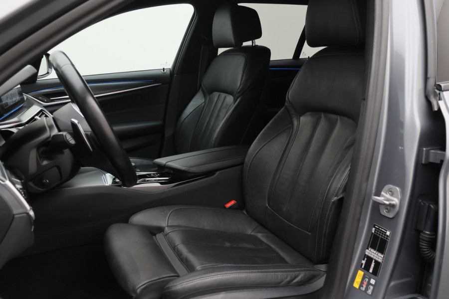 BMW 5 Serie Touring 530e M Sport Edition Leer, Soft-Close, 360° Camera, Head-Up, Stoelverwarming/ventilatie, LED, 19''