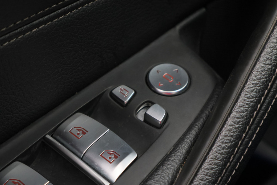 BMW 5 Serie Touring 530e M Sport Edition Leer, Soft-Close, 360° Camera, Head-Up, Stoelverwarming/ventilatie, LED, 19''
