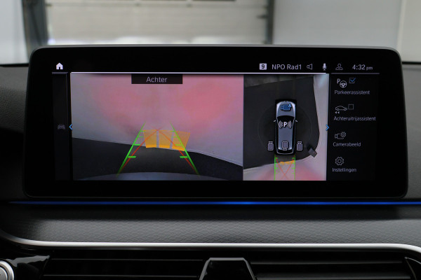 BMW 5 Serie Touring 530e M Sport Edition Leer, Soft-Close, 360° Camera, Head-Up, Stoelverwarming/ventilatie, LED, 19''