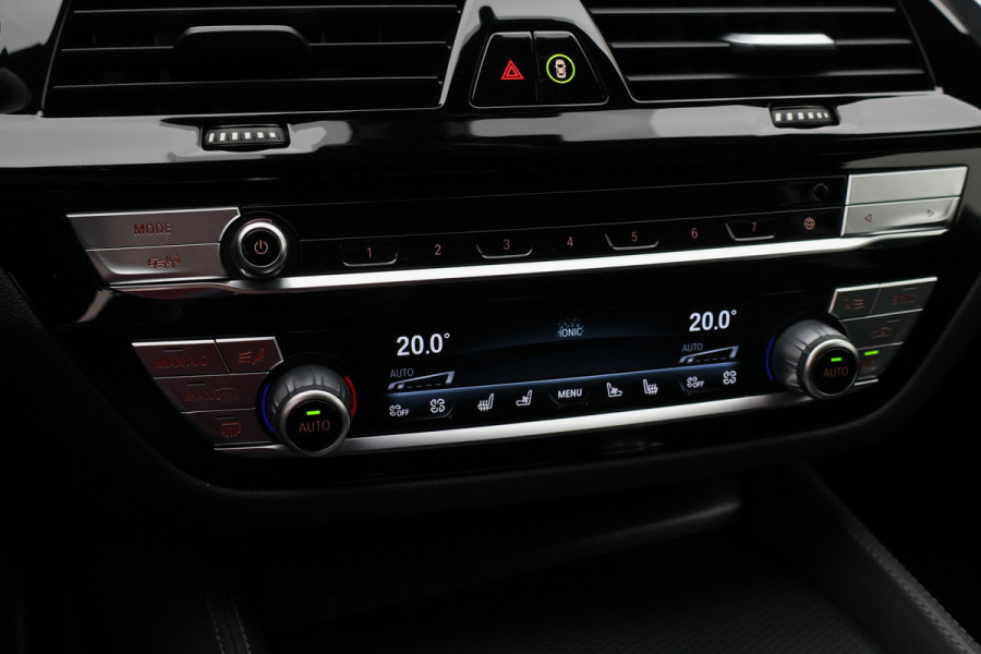 BMW 5 Serie Touring 530e M Sport Edition Leer, Soft-Close, 360° Camera, Head-Up, Stoelverwarming/ventilatie, LED, 19''