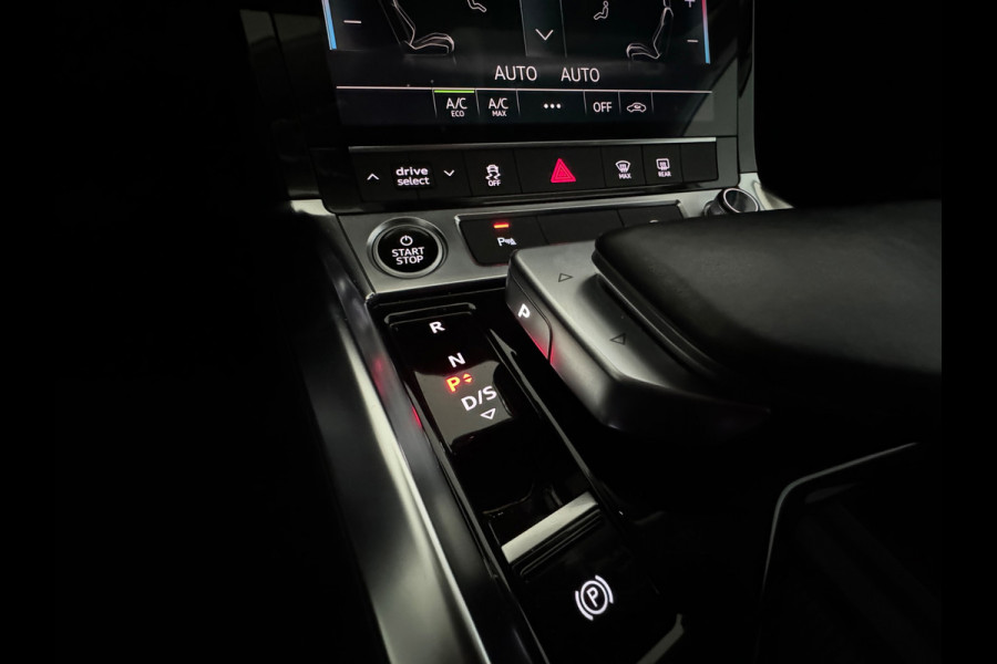 Audi e-tron 55 quattro S edition 95 kWh 96,2%|Trekhaak|Luchtvering|Lane Assist