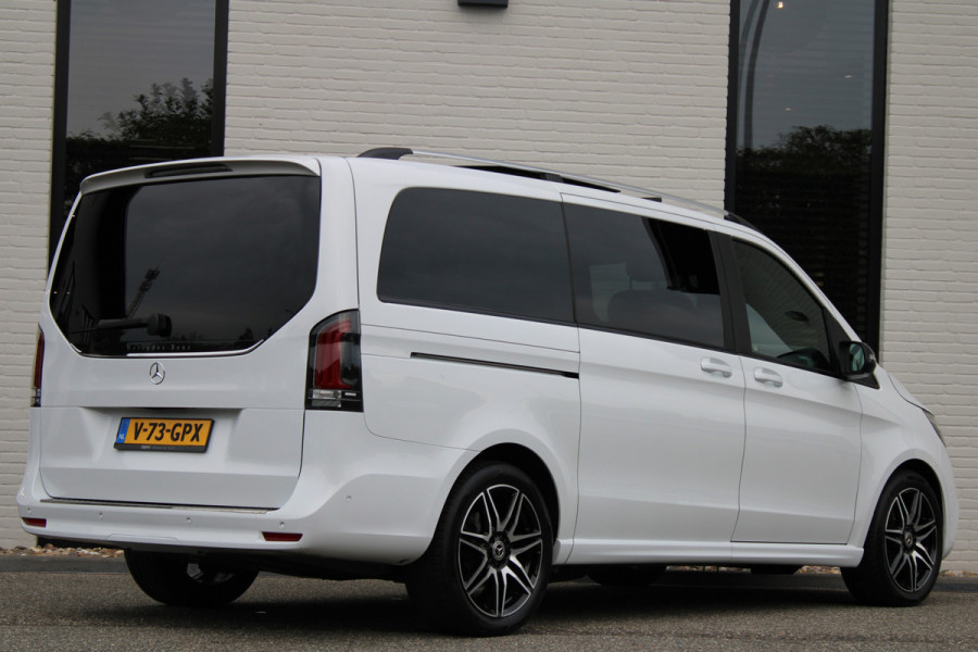 Mercedes-Benz V-Klasse 300d / DC / AMG / Panorama / Luchtvering / 2x Elec Schuifd / 360 Cam / Burmester / Vol Opties.