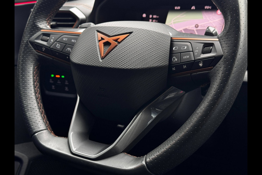 CUPRA Formentor 1.4 e-Hybrid Business | 95% SOH | Petrol Blue Matt | Sportstoelen + Memory | Camera | Winter Pack