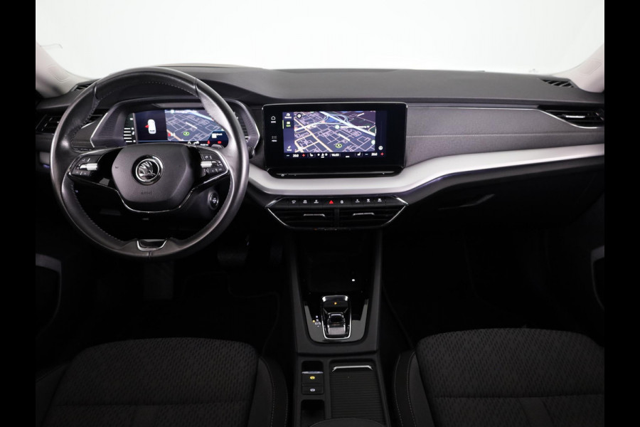 Škoda Octavia Combi 1.5 e-TSI Business Edition Plus 150pk DSG | Navigatie | Trekhaak wegklapbaar | Head-Up Display | Parkeercamera | Elektrisch verstelbare bestuurdersstoel met geheugen |