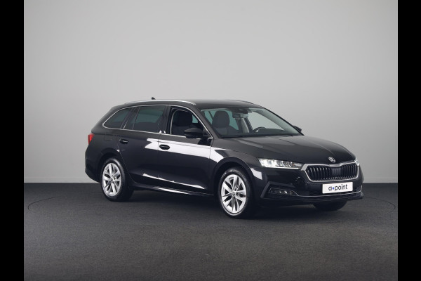 Škoda Octavia Combi 1.5 e-TSI Business Edition Plus 150pk DSG | Navigatie | Trekhaak wegklapbaar | Head-Up Display | Parkeercamera | Elektrisch verstelbare bestuurdersstoel met geheugen |