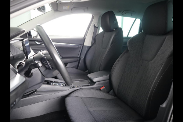 Škoda Octavia Combi 1.5 e-TSI Business Edition Plus 150pk DSG | Navigatie | Trekhaak wegklapbaar | Head-Up Display | Parkeercamera | Elektrisch verstelbare bestuurdersstoel met geheugen |