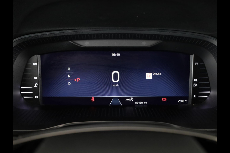 Škoda Octavia Combi 1.5 e-TSI Business Edition Plus 150pk DSG | Navigatie | Trekhaak wegklapbaar | Head-Up Display | Parkeercamera | Elektrisch verstelbare bestuurdersstoel met geheugen |