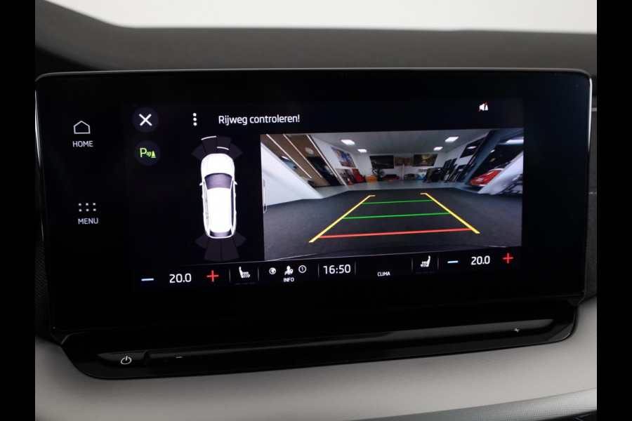 Škoda Octavia Combi 1.5 e-TSI Business Edition Plus 150pk DSG | Navigatie | Trekhaak wegklapbaar | Head-Up Display | Parkeercamera | Elektrisch verstelbare bestuurdersstoel met geheugen |