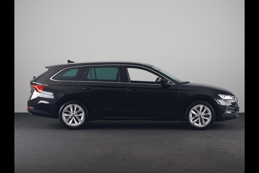 Škoda Octavia Combi 1.5 e-TSI Business Edition Plus 150pk DSG | Navigatie | Trekhaak wegklapbaar | Head-Up Display | Parkeercamera | Elektrisch verstelbare bestuurdersstoel met geheugen |