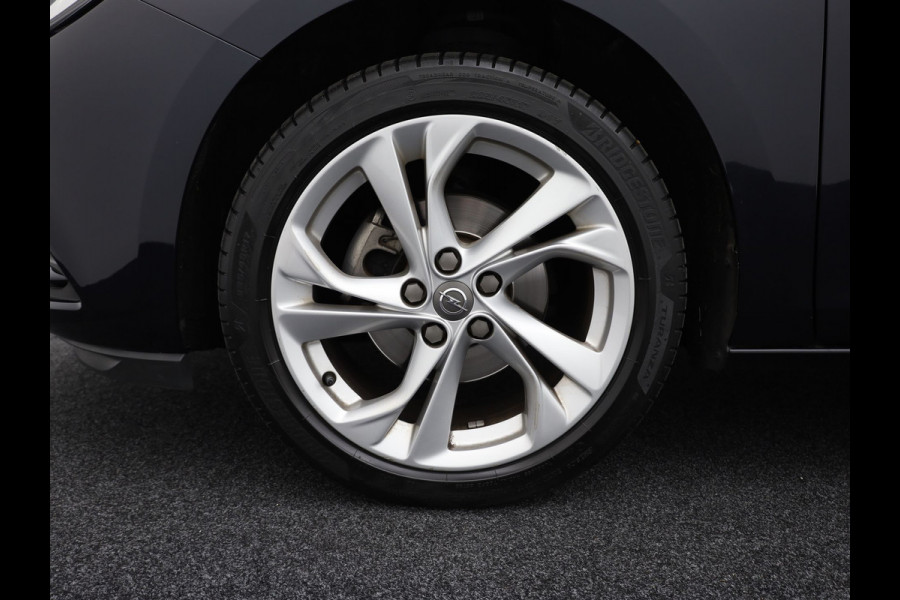 Opel Astra 1.4 Turbo Innovation | Navi | LMV | AGR Stoelen | PDC | Prijs Rijklaar!!