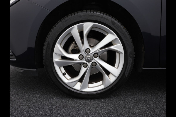Opel Astra 1.4 Turbo Innovation | Navi | LMV | AGR Stoelen | PDC | Prijs Rijklaar!!