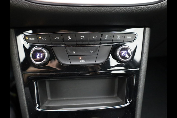 Opel Astra 1.4 Turbo Innovation | Navi | LMV | AGR Stoelen | PDC | Prijs Rijklaar!!