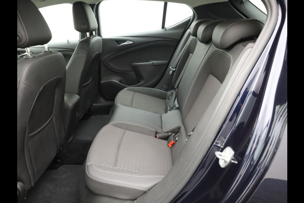 Opel Astra 1.4 Turbo Innovation | Navi | LMV | AGR Stoelen | PDC | Prijs Rijklaar!!