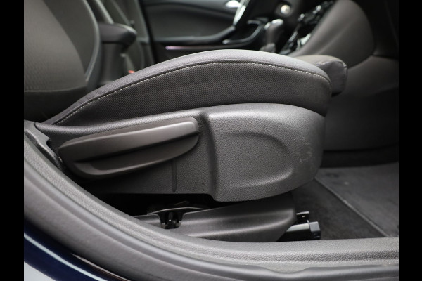 Opel Astra 1.4 Turbo Innovation | Navi | LMV | AGR Stoelen | PDC | Prijs Rijklaar!!