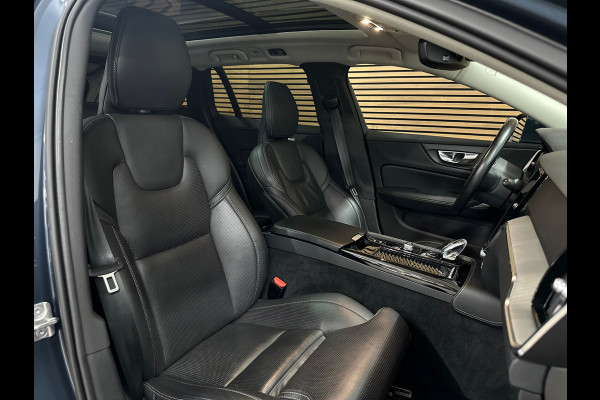 Volvo V60 2.0 T6 Recharge AWD R-Design | Elektr. trekhaak | Pano | 360° Camera |Massage | Stoelventilatie | CarPlay | Adaptive LED
