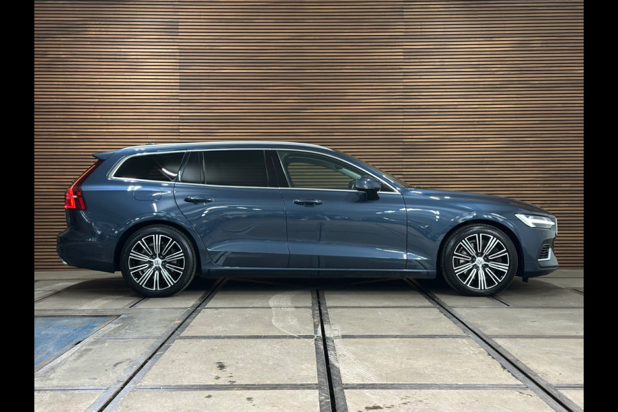 Volvo V60 2.0 T6 Recharge AWD R-Design | Elektr. trekhaak | Pano | 360° Camera |Massage | Stoelventilatie | CarPlay | Adaptive LED